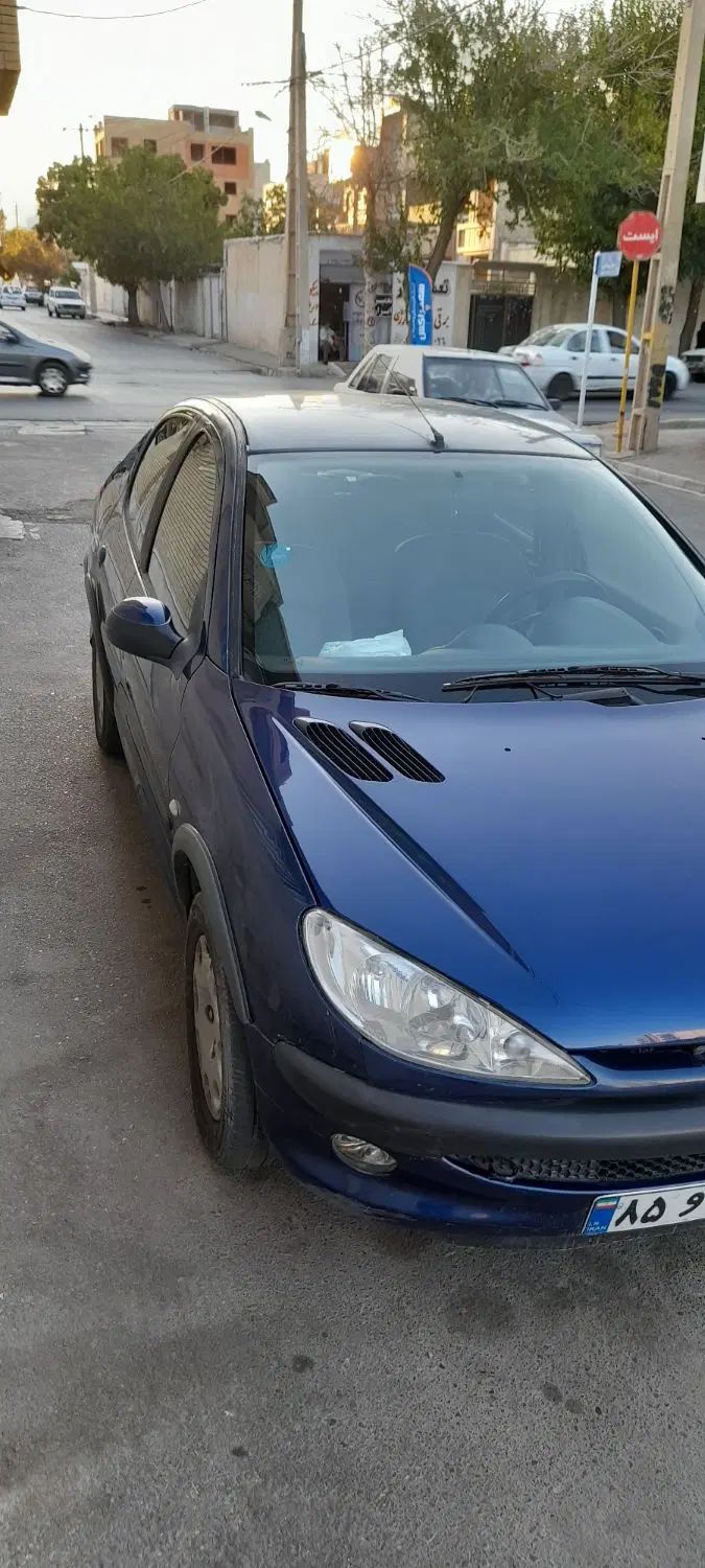 پژو ۲۰۶ صندوق دار v8 - 1388