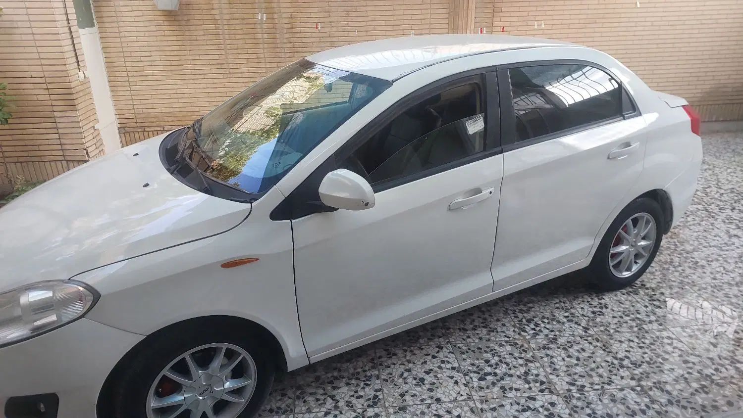 ام وی ام 315 صندوقدار ساده دنده ای - 1393