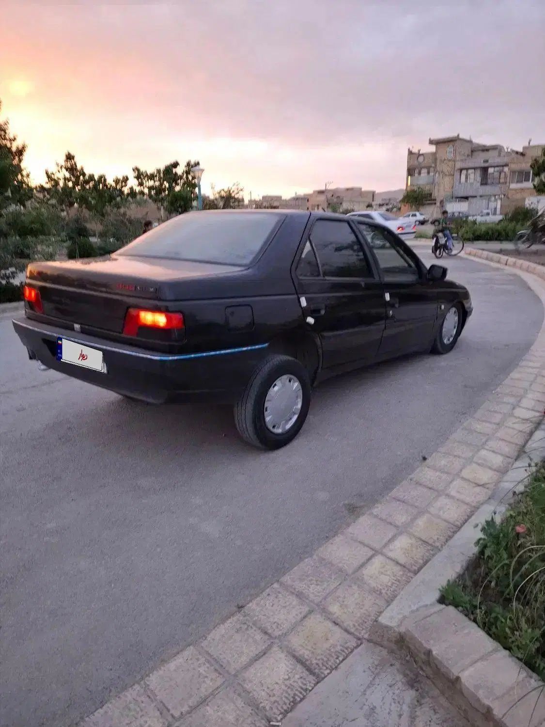 پژو 405 GLX - 1384