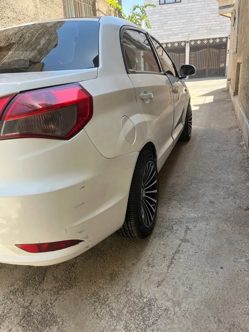 ام وی ام 315 صندوقدار اسپرت دنده‌ای - 1395
