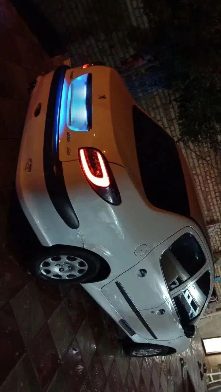 پژو ۲۰۶ صندوق دار v8 - 1392