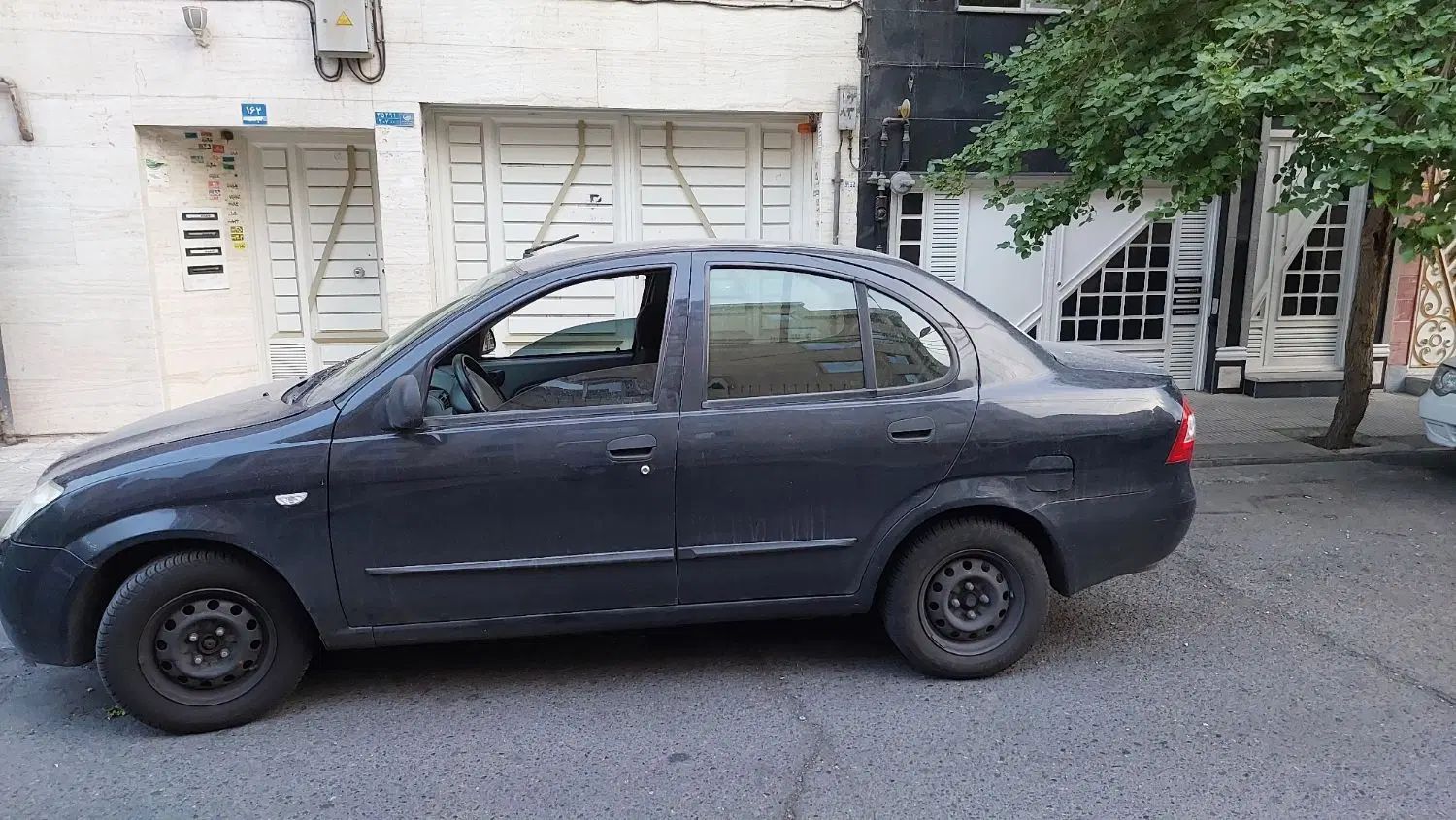 تیبا صندوق دار SX - 1395