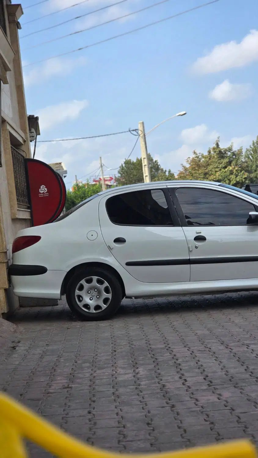 پژو ۲۰۶ صندوق دار v8 - 1396