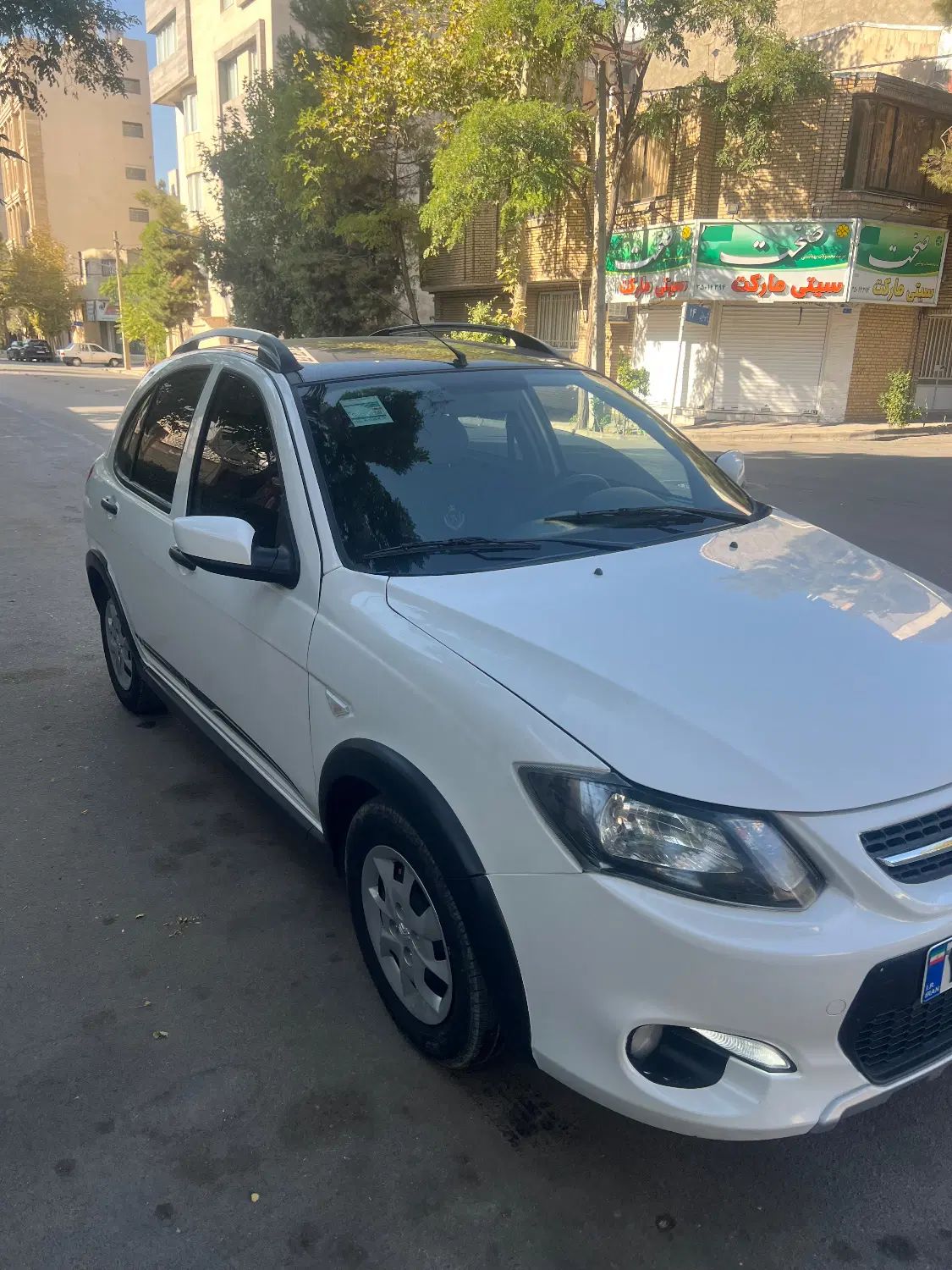 کوییک R دنده‌ای - 1402