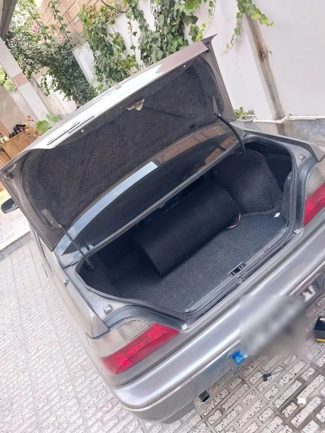 دوو سیلو سدان - 1381