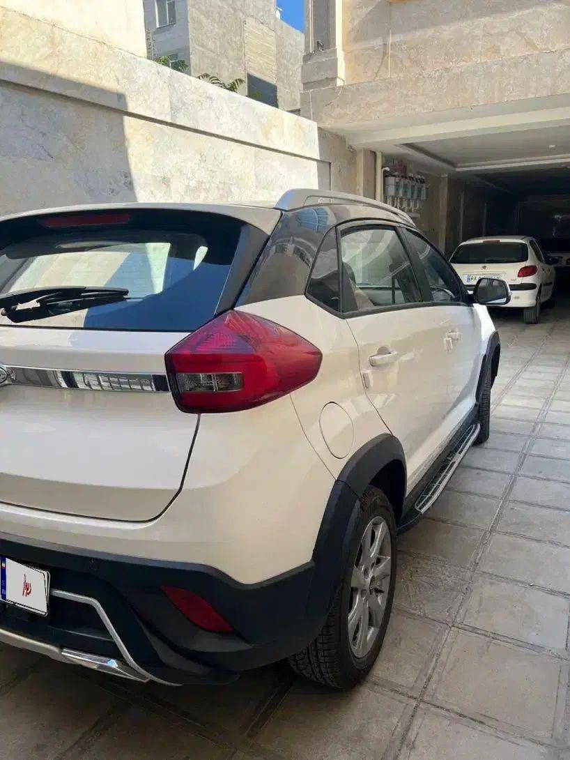 ام وی ام X22 دنده ای اسپرت اکسلنت - 1402