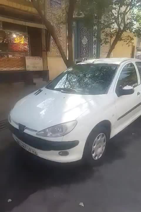 پژو ۲۰۶ صندوق دار v8 - 1389