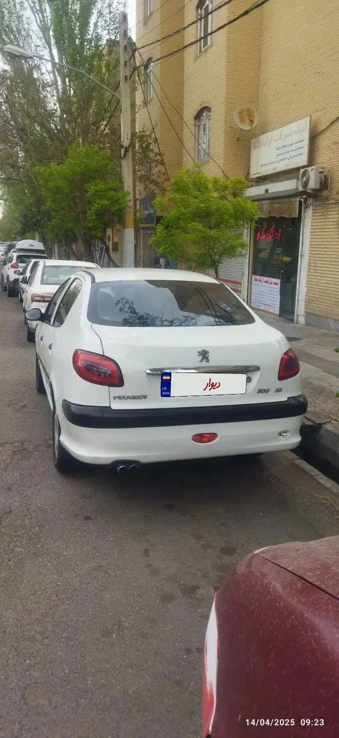 پژو ۲۰۶ صندوق دار v8 - 1389