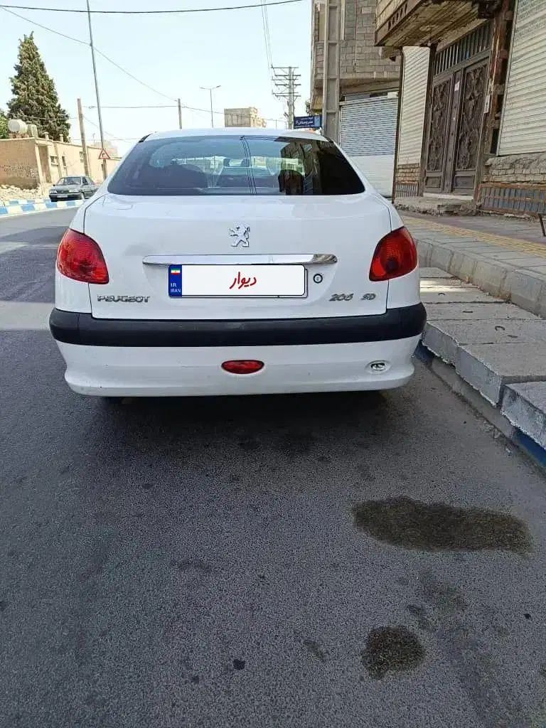 پژو ۲۰۶ صندوق دار v8 - 1399