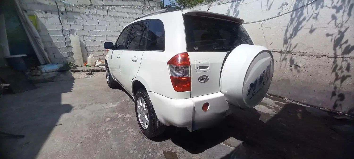 ام وی ام X33 دنده‌ای ساده - 1390