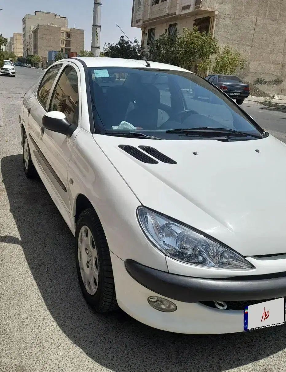 پژو ۲۰۶ صندوق دار v8 - 1396