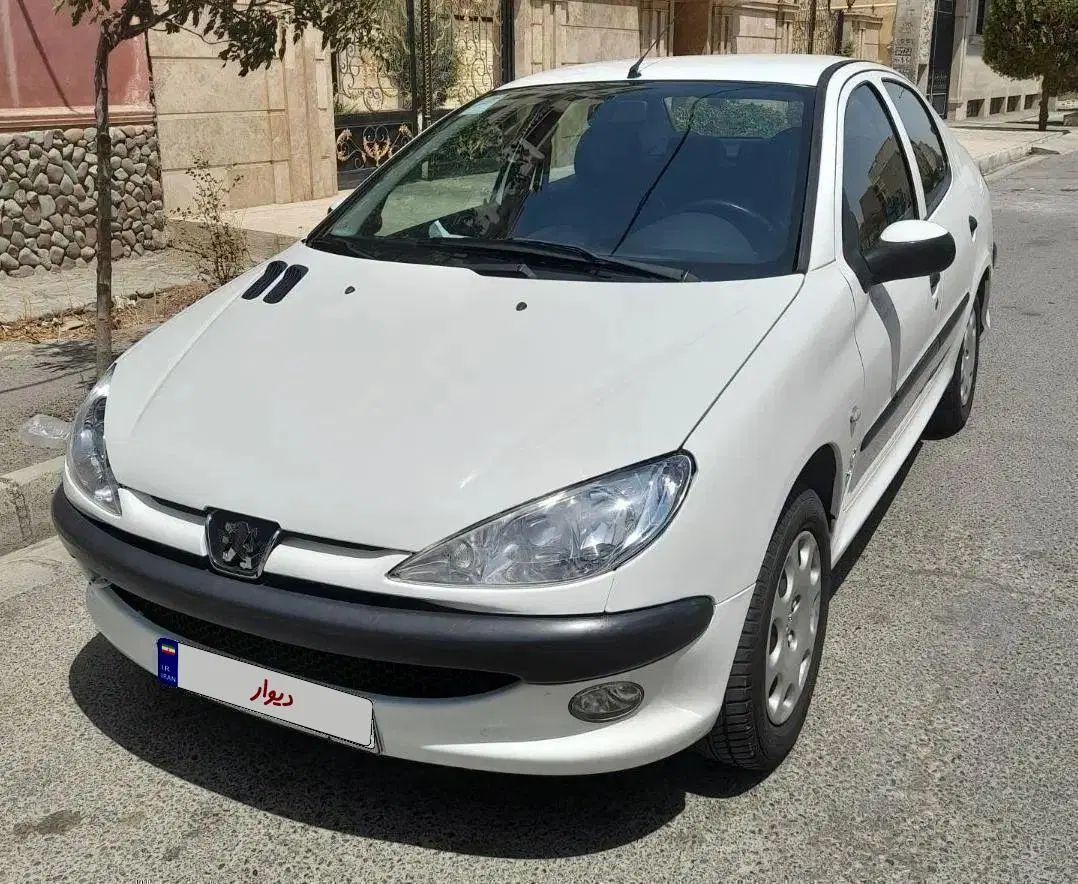 خودرو پژو، ۲۰۶ صندوق دار آگهی ann_19983157