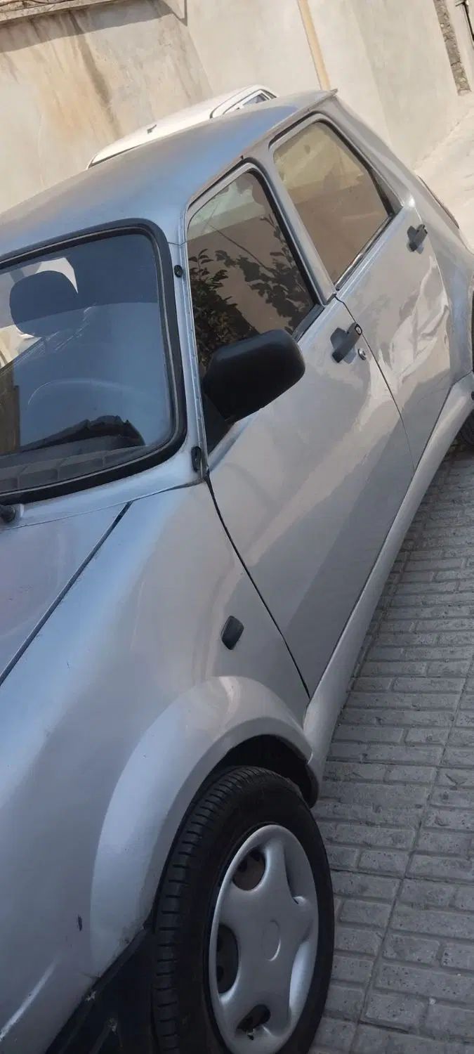 خودرو رنو، پی کی آگهی ann_19983565