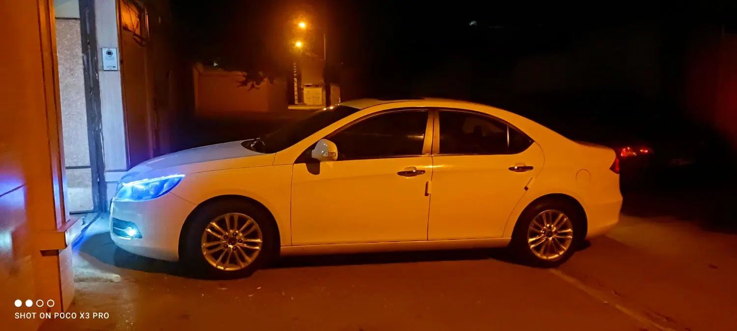 جک J5 اتوماتیک - 1394