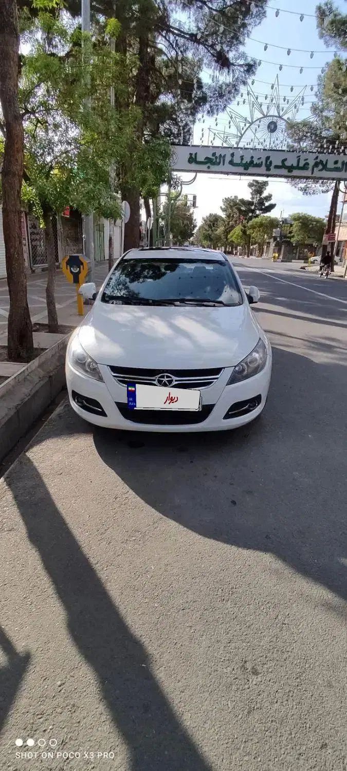 جک J5 اتوماتیک - 1394