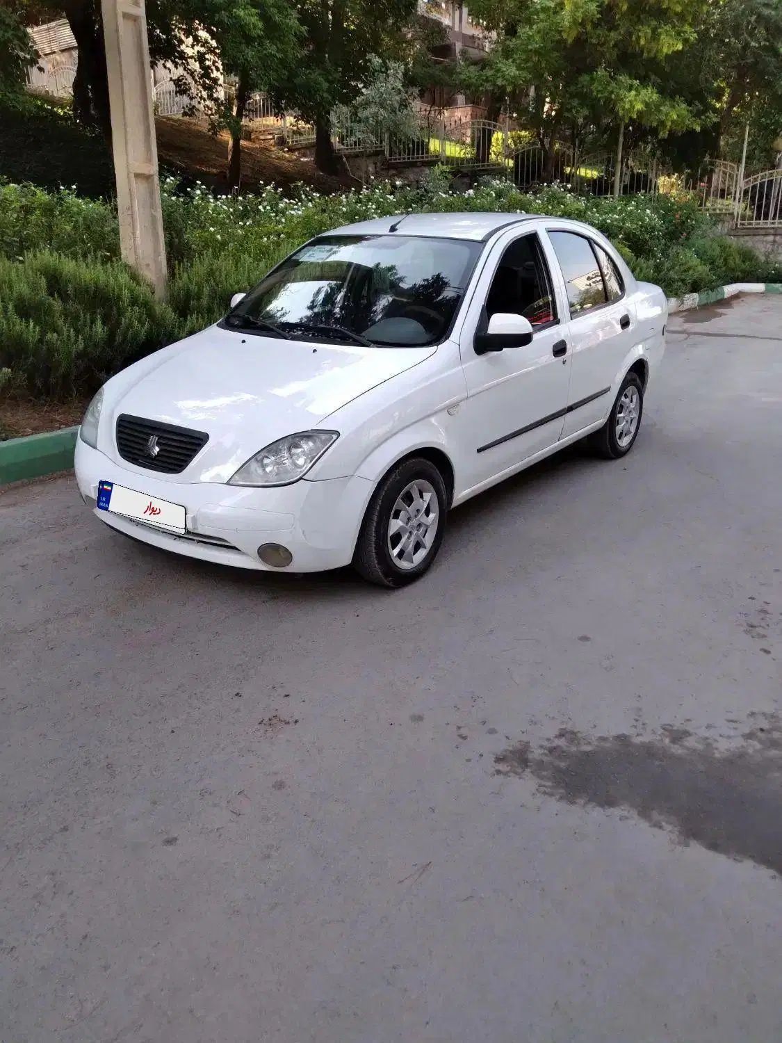 تیبا صندوق دار SX - 1396