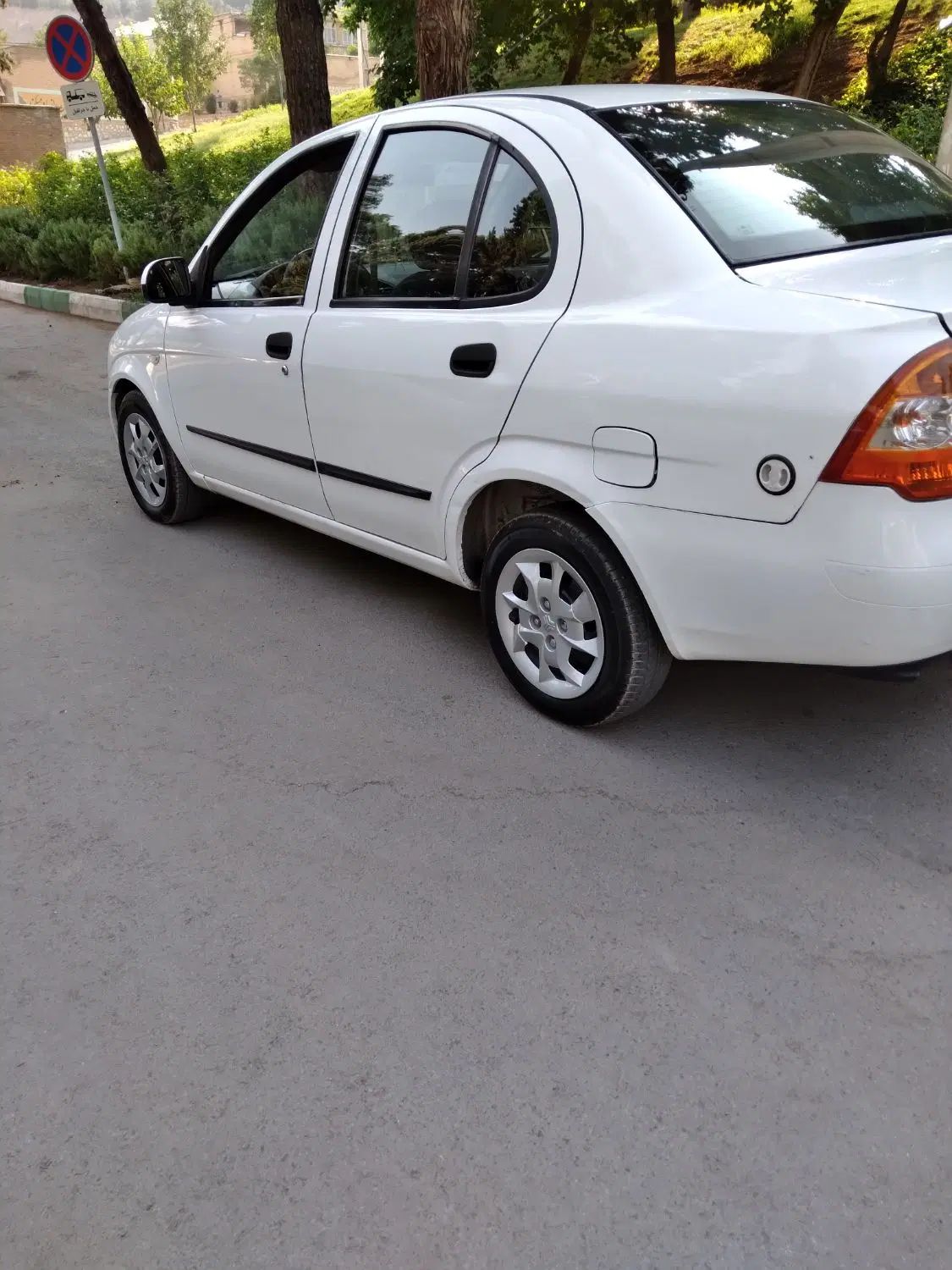 تیبا صندوق دار SX - 1396