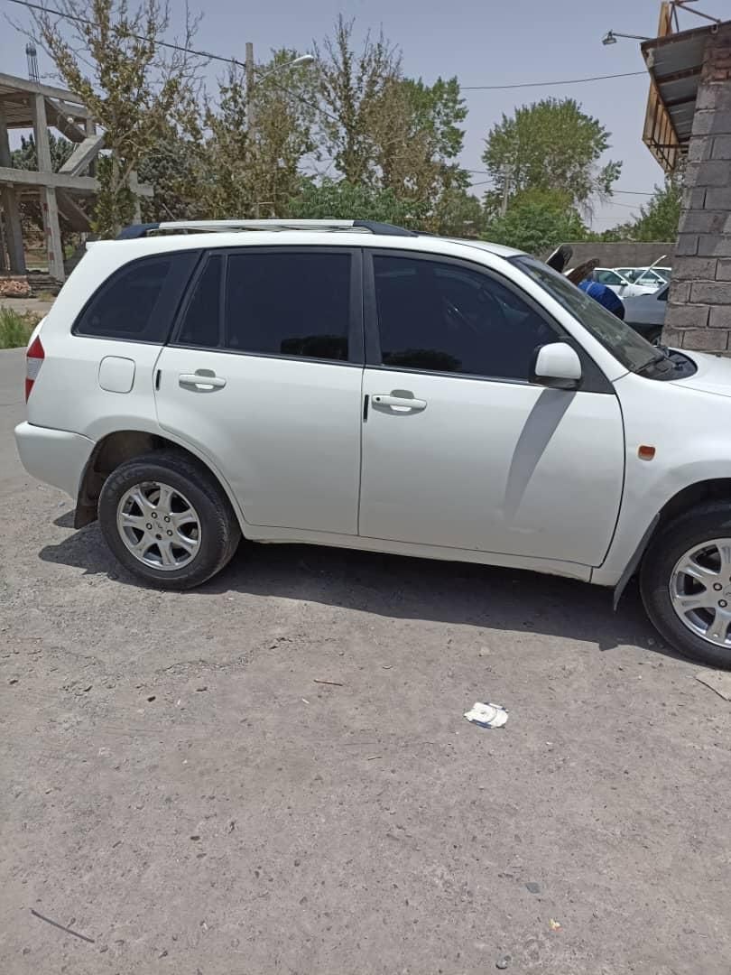 ام وی ام X33 دنده‌ای ساده - 1390