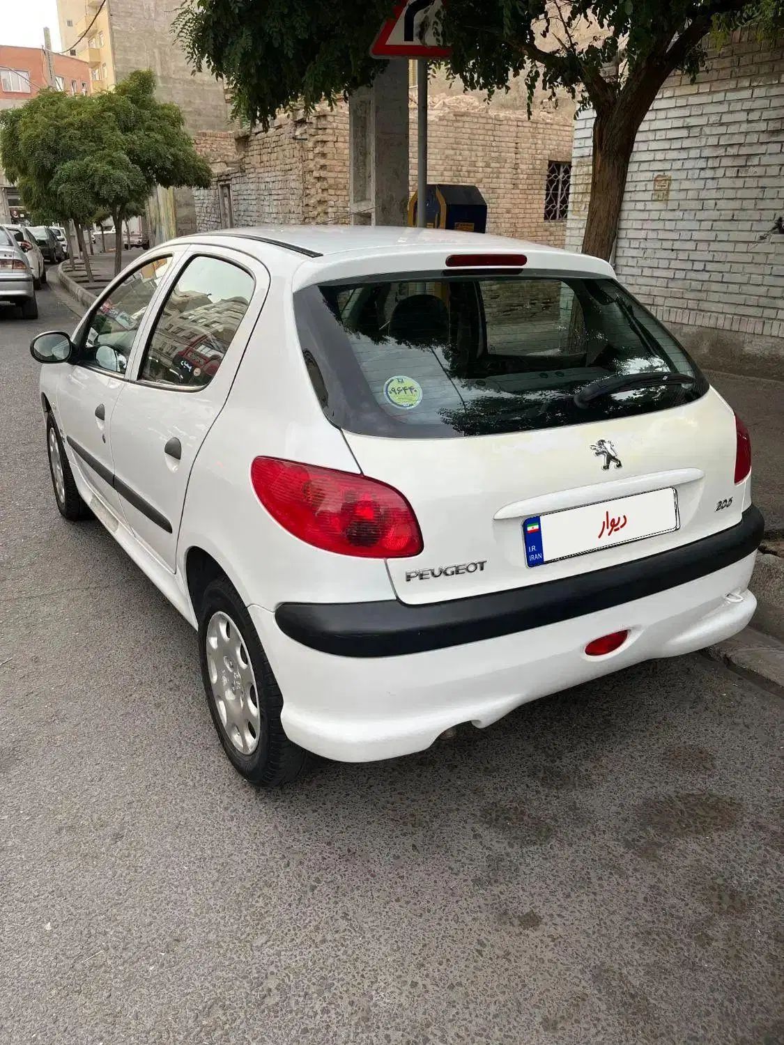پژو 206 تیپ 2 - 1398