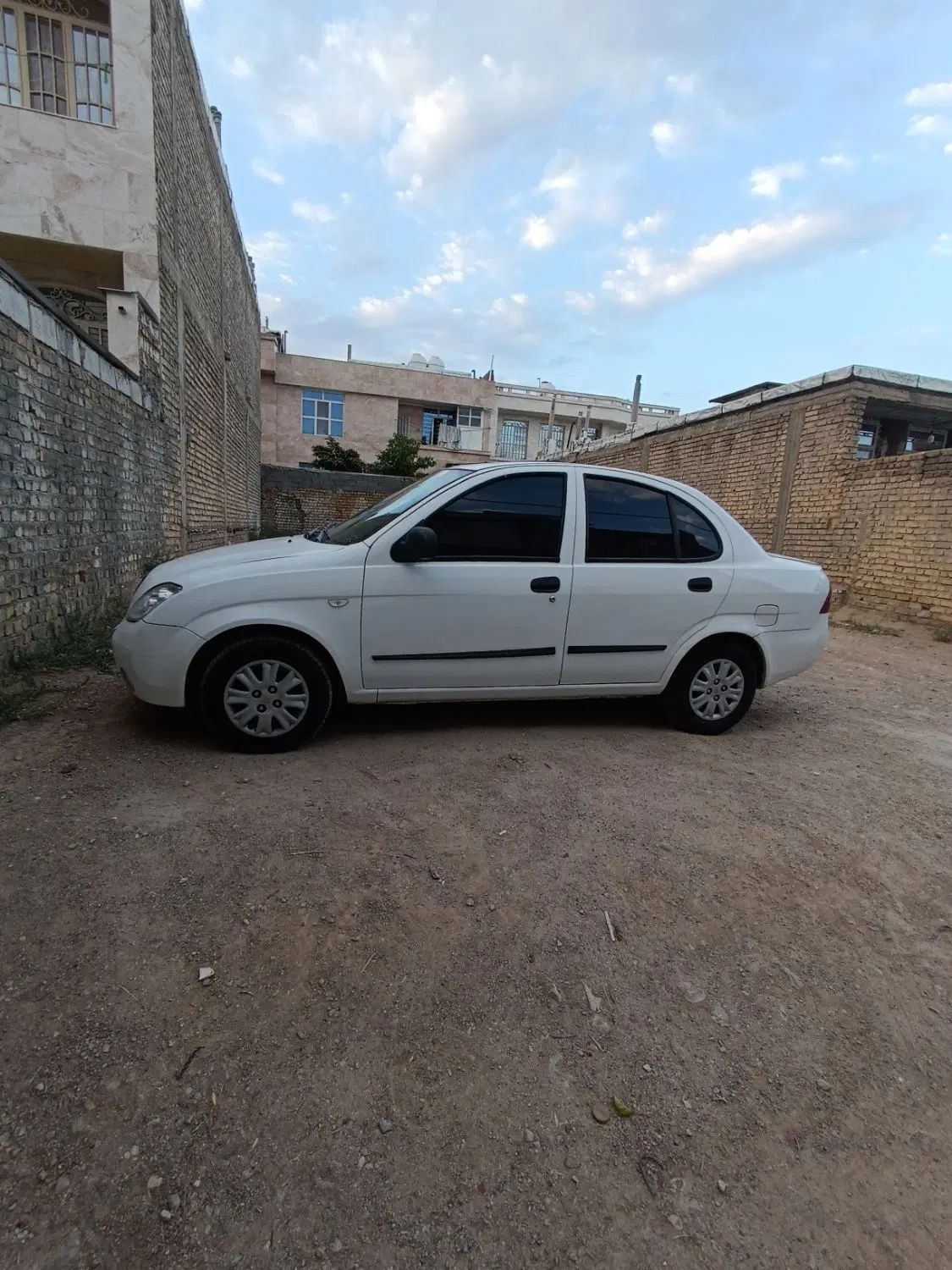 تیبا صندوق دار EX - 1391