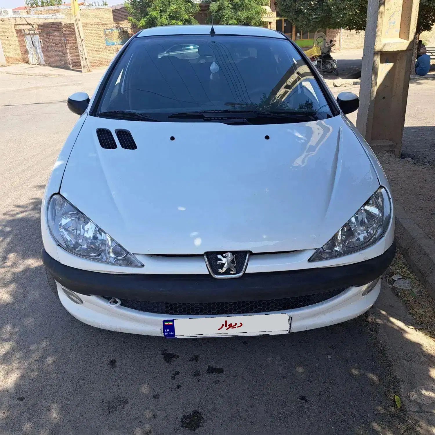 پژو ۲۰۶ صندوق دار v8 - 1395
