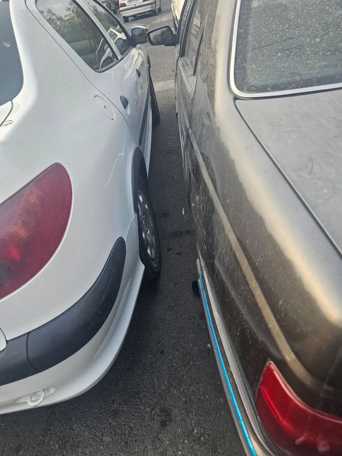 پژو ۲۰۶ صندوق دار v8 - 1398