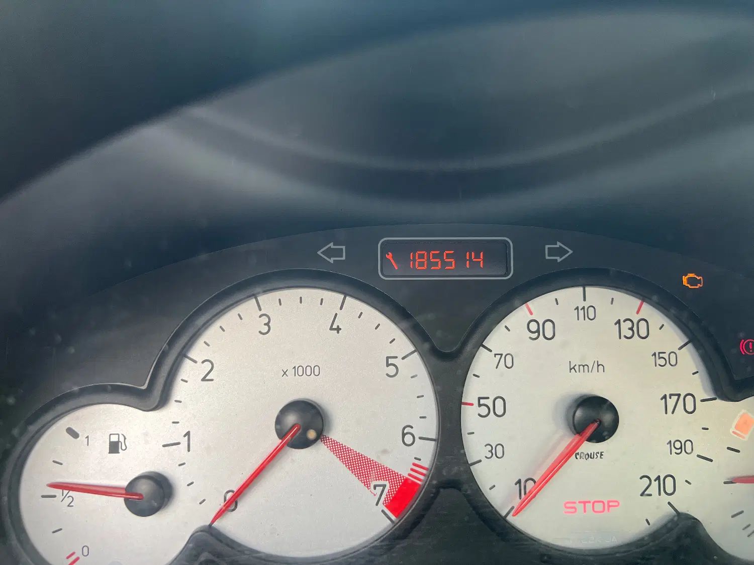 پژو ۲۰۶ صندوق دار v8 - 1397