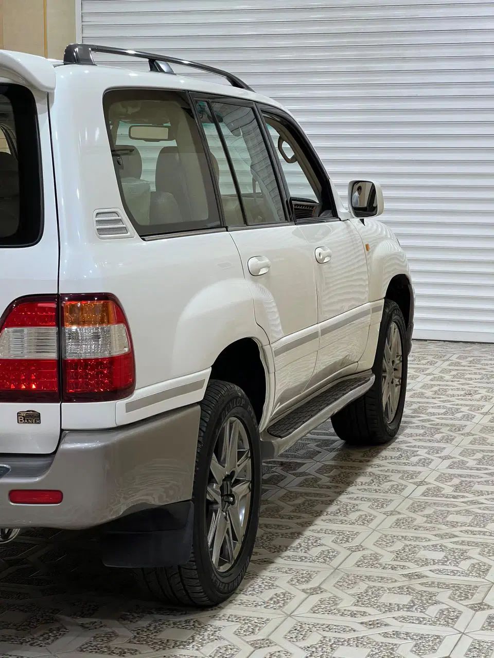 تویوتا لندکروز VXR نسل ۵ - 2007