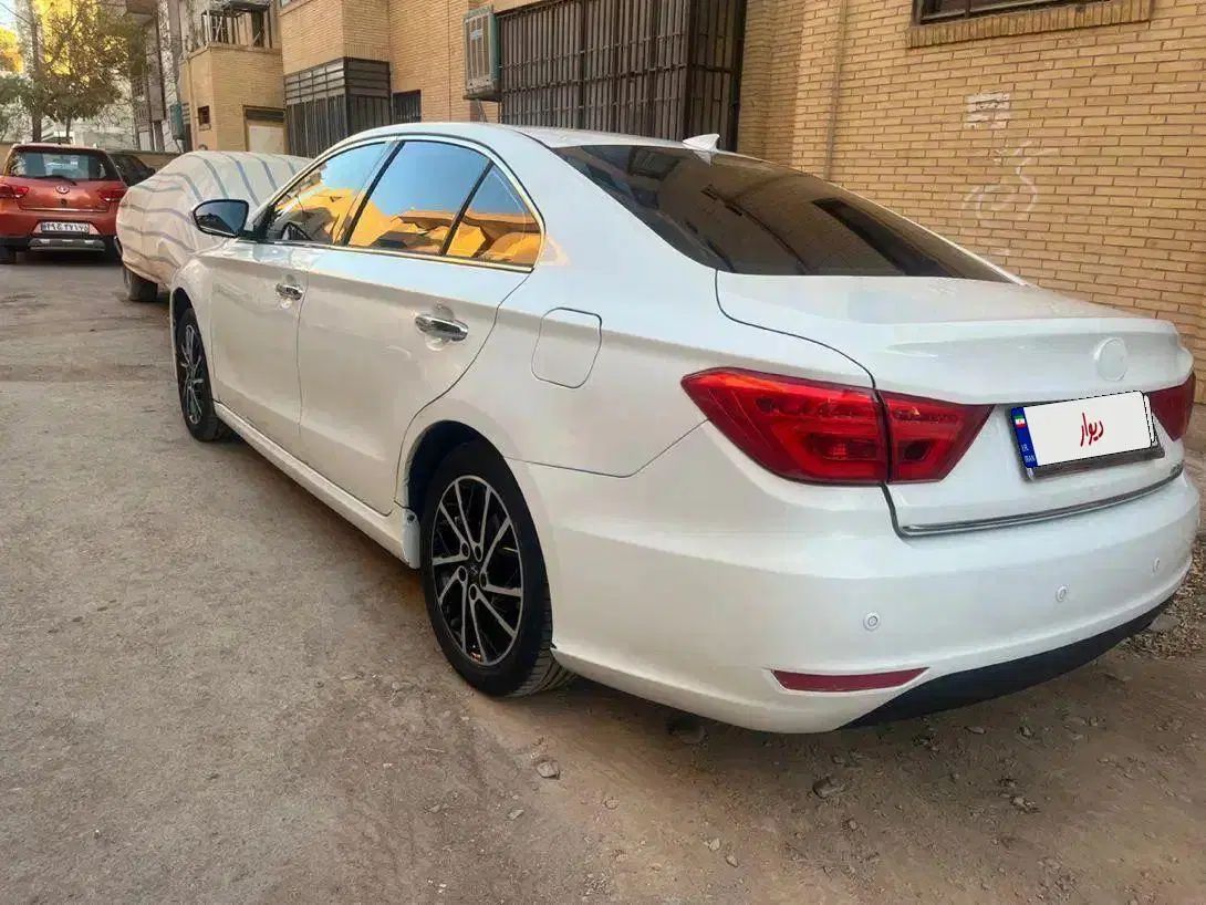 لیفان 820 اتوماتیک - 1395