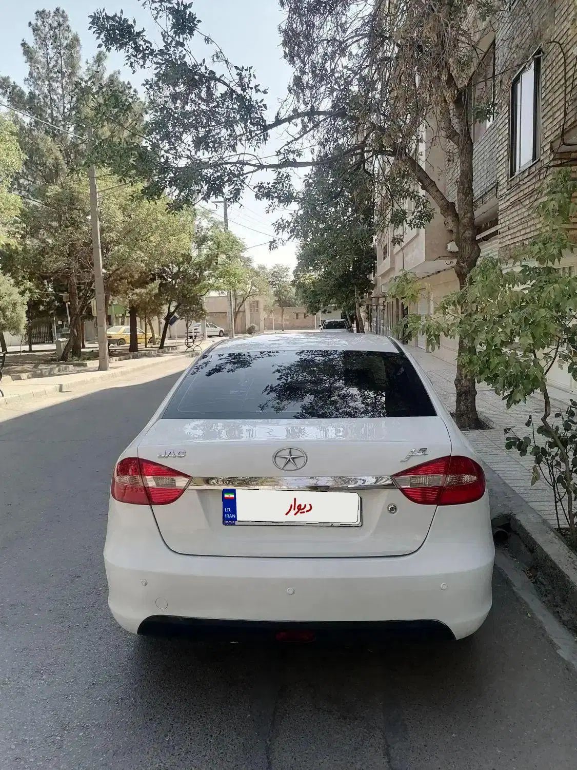 خودرو جک، J5 آگهی ann_19985505