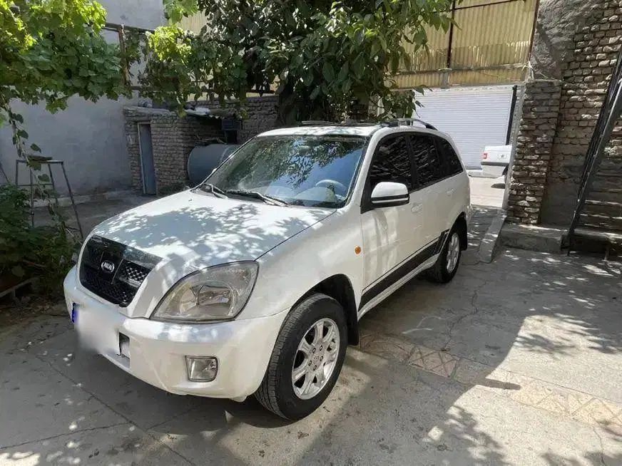ام وی ام X33 دنده‌ای ساده - 1393