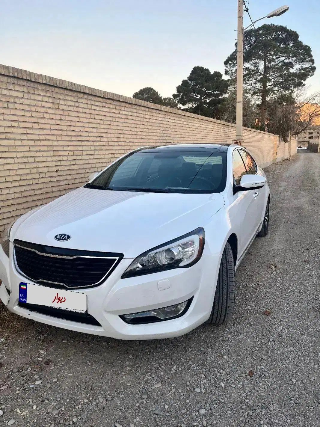 خودرو کیا، کادنزا آگهی ann_19986114