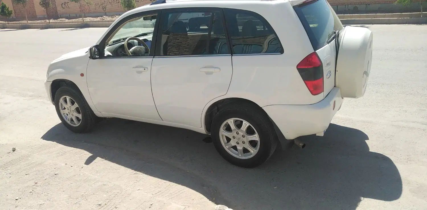 ام وی ام X33 دنده‌ای ساده - 1393