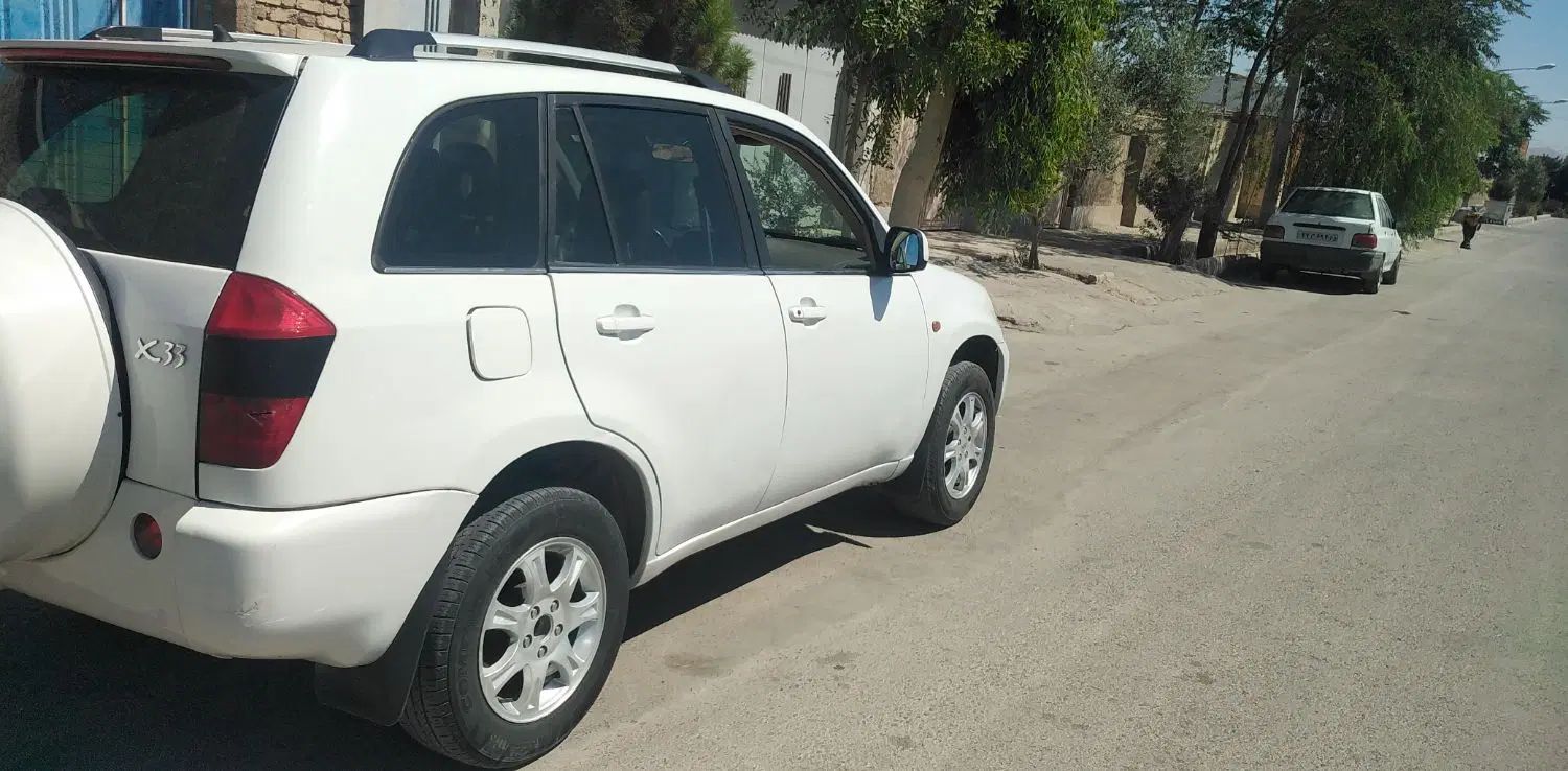 ام وی ام X33 دنده‌ای ساده - 1393