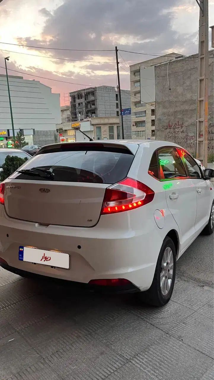 ام وی ام 315 هاچ بک اسپرت لاکچری - 1394