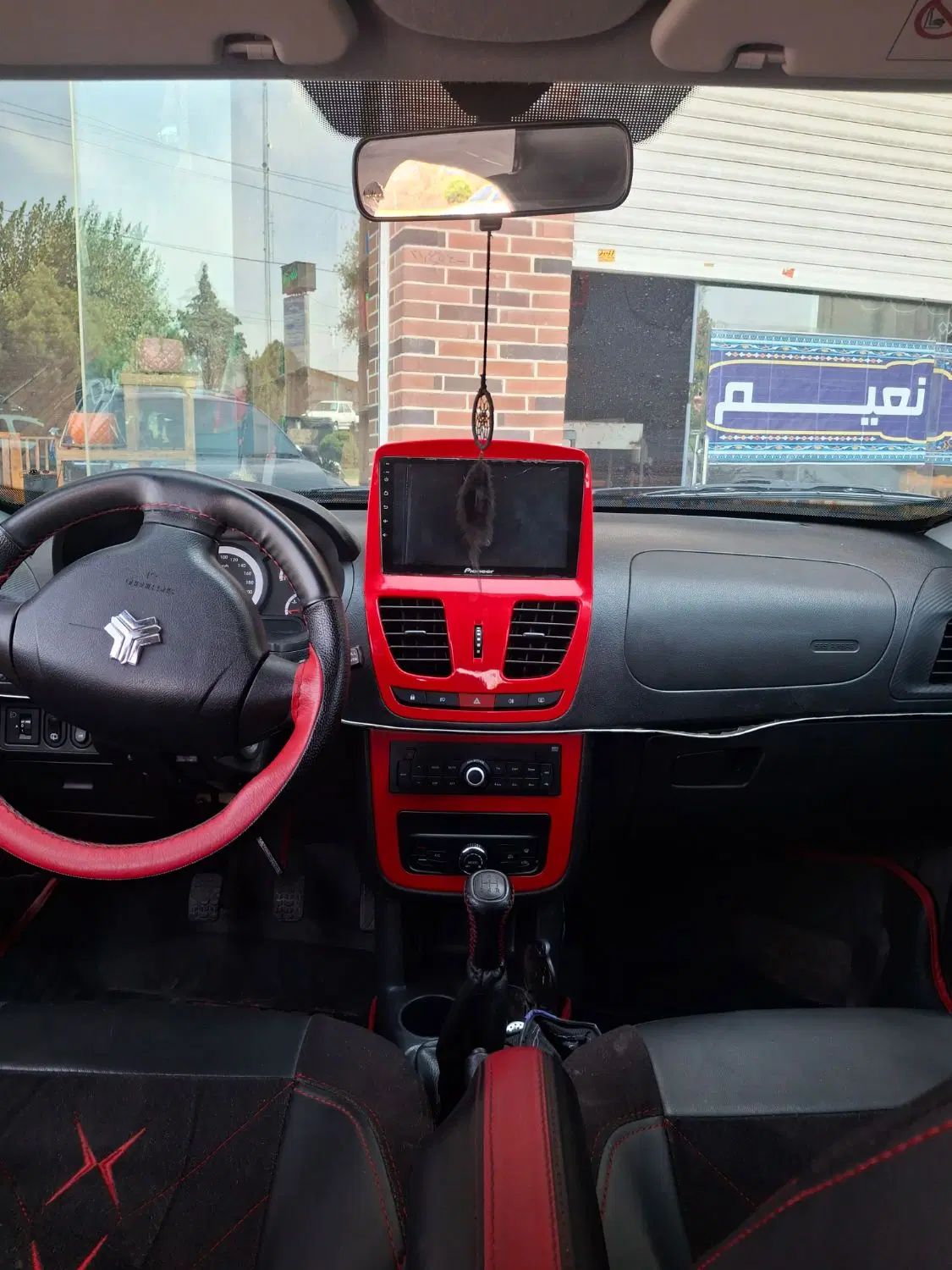 خودرو کوییک، R آگهی ann_19986429