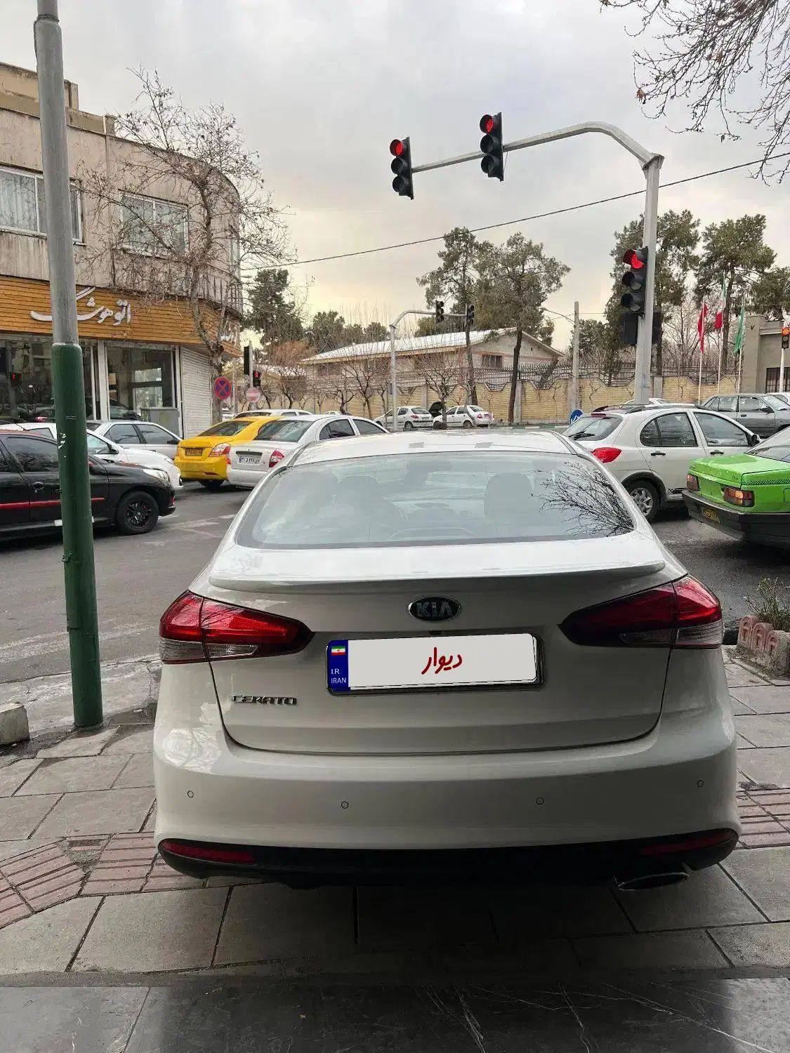 کیا سراتو 2.0 لیتر اتوماتیک GT لاین - 2017
