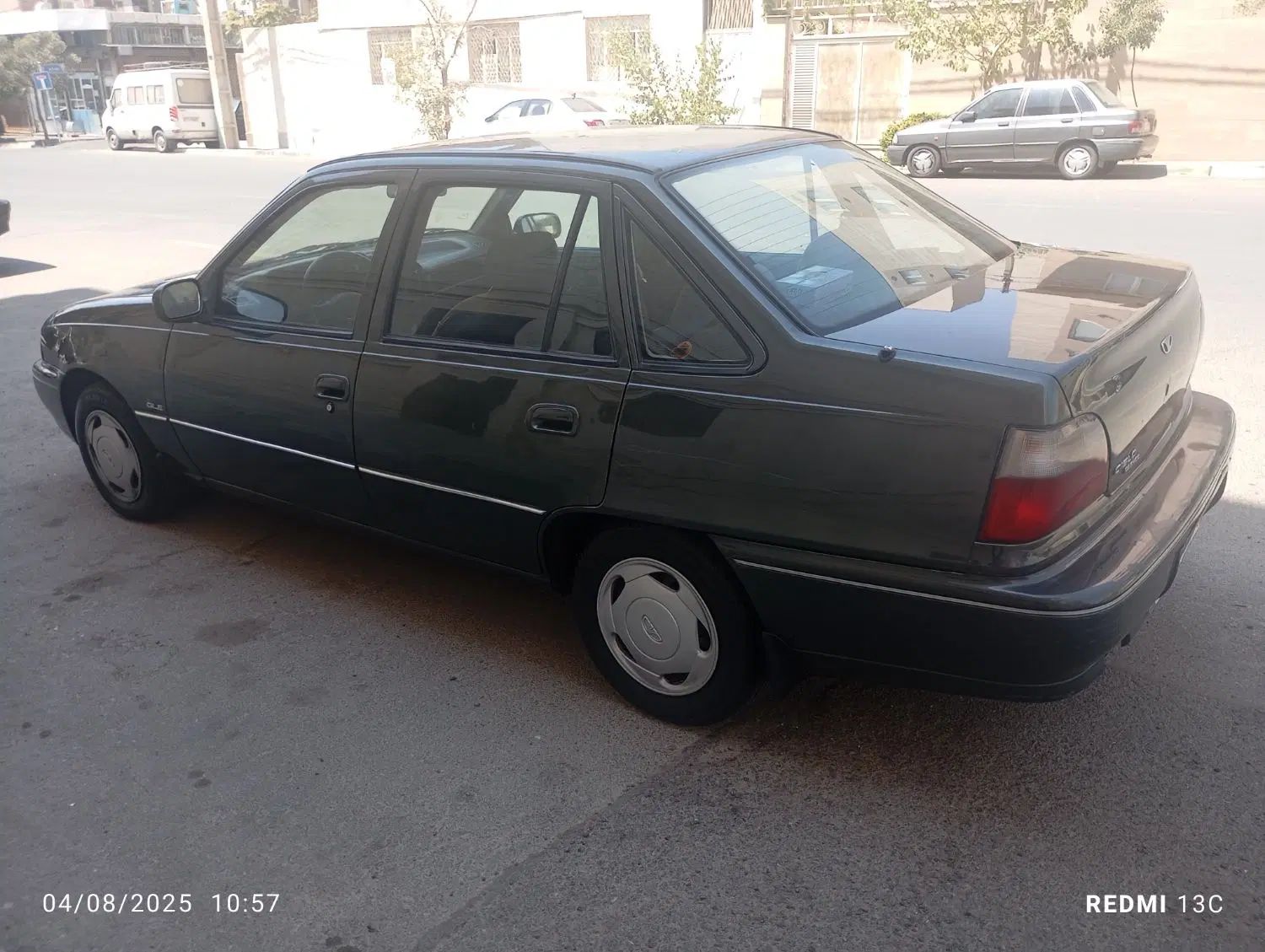دوو سیلو سدان - 1381