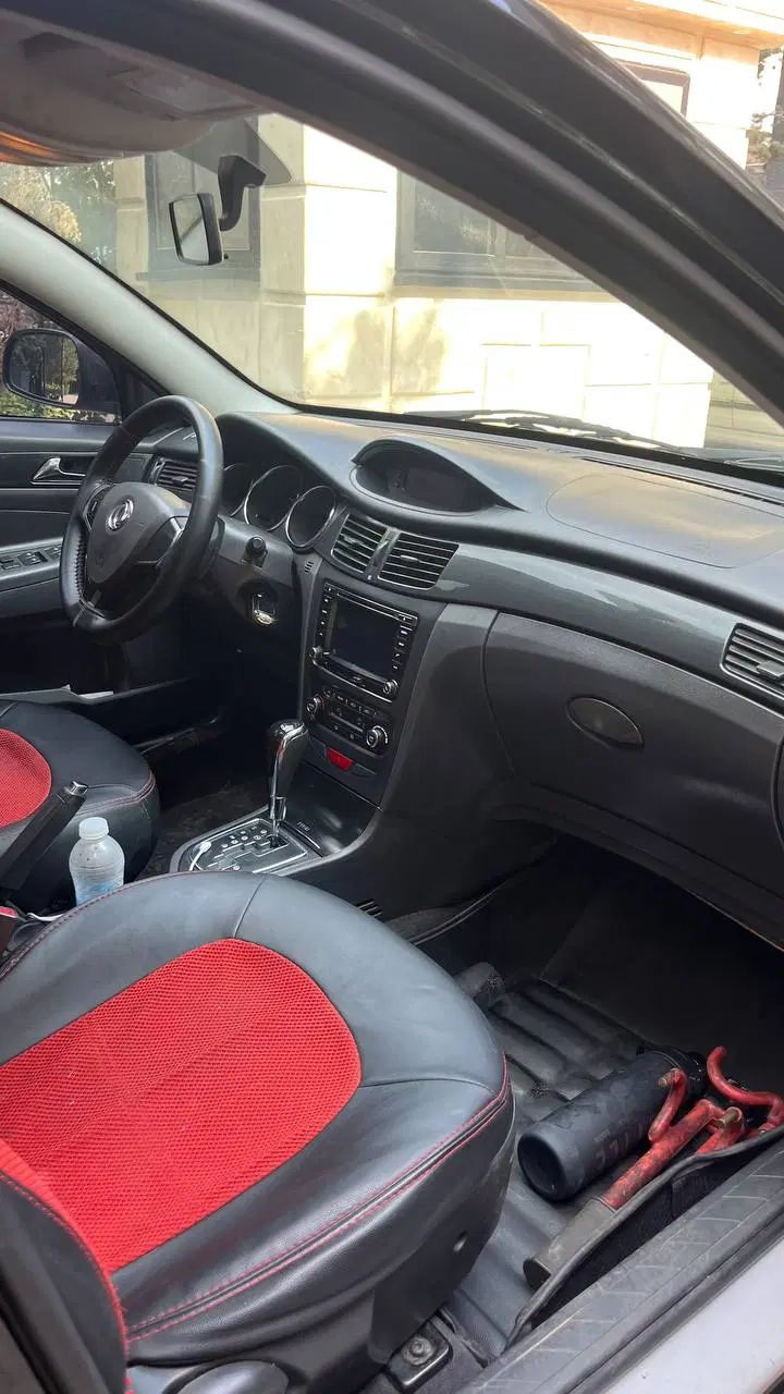 دانگ فنگ H30 کراس اتوماتیک - 1398