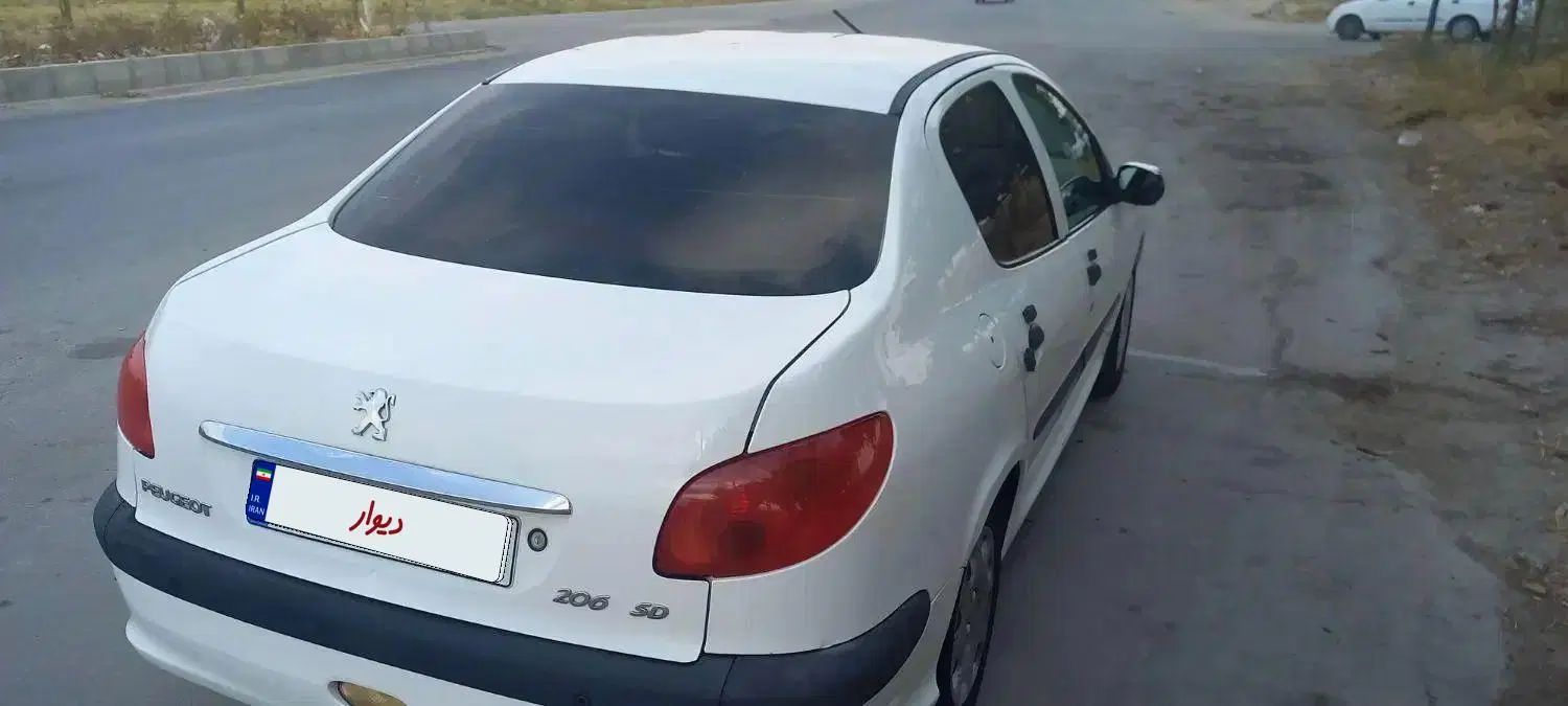 پژو ۲۰۶ صندوق دار v8 - 1395