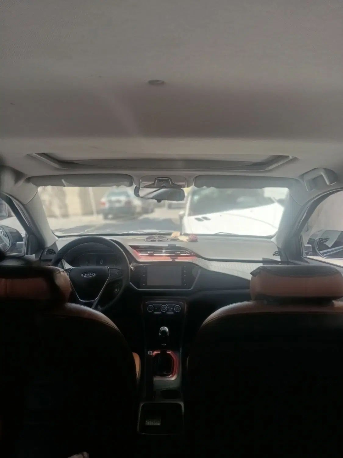 ام وی ام X22 اتوماتیک لاکچری - 1396