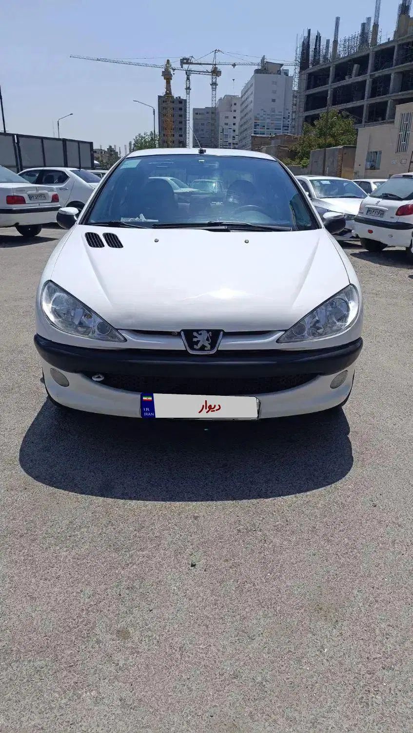 پژو ۲۰۶ صندوق دار v8 - 1394