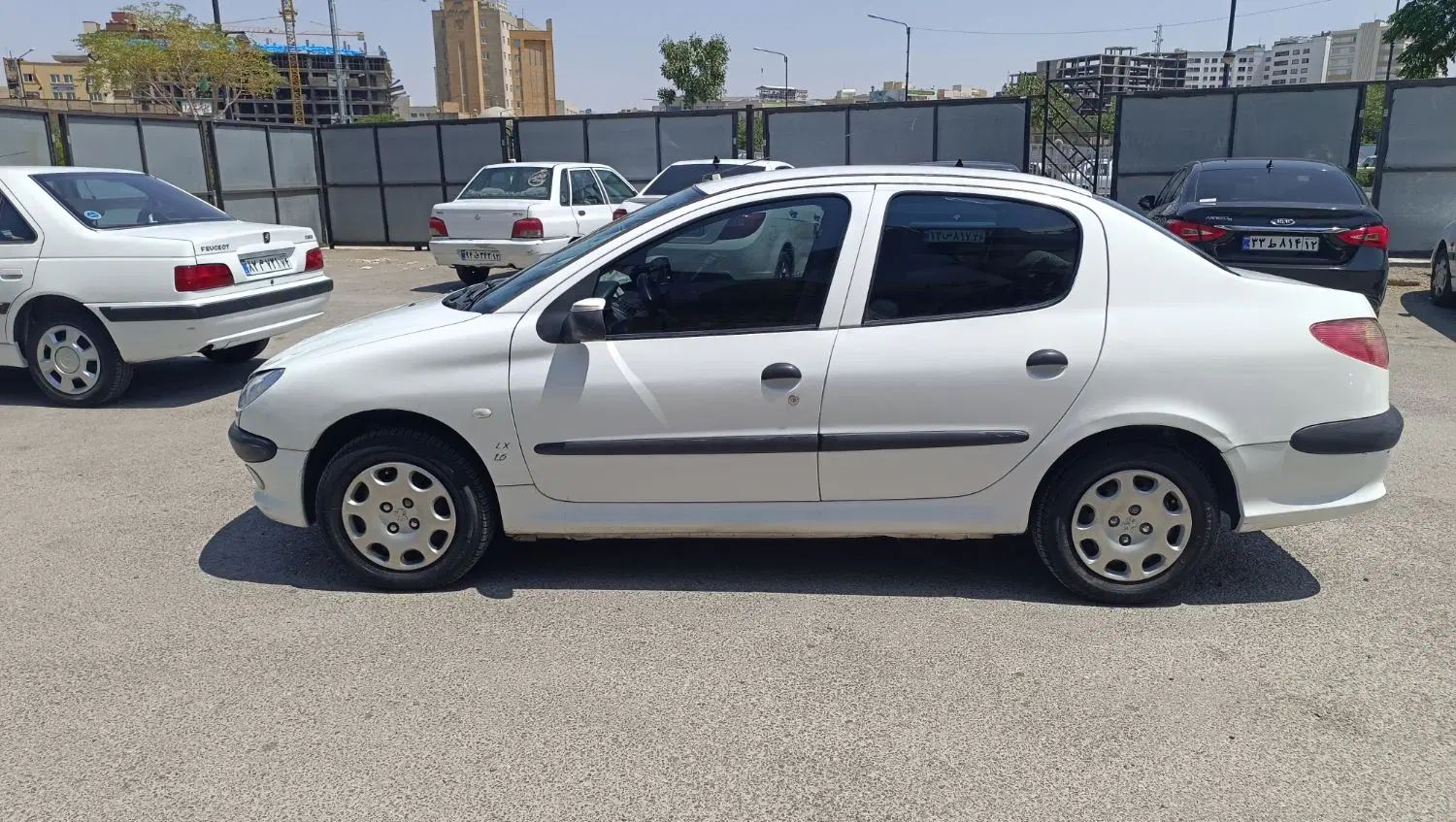 پژو ۲۰۶ صندوق دار v8 - 1394