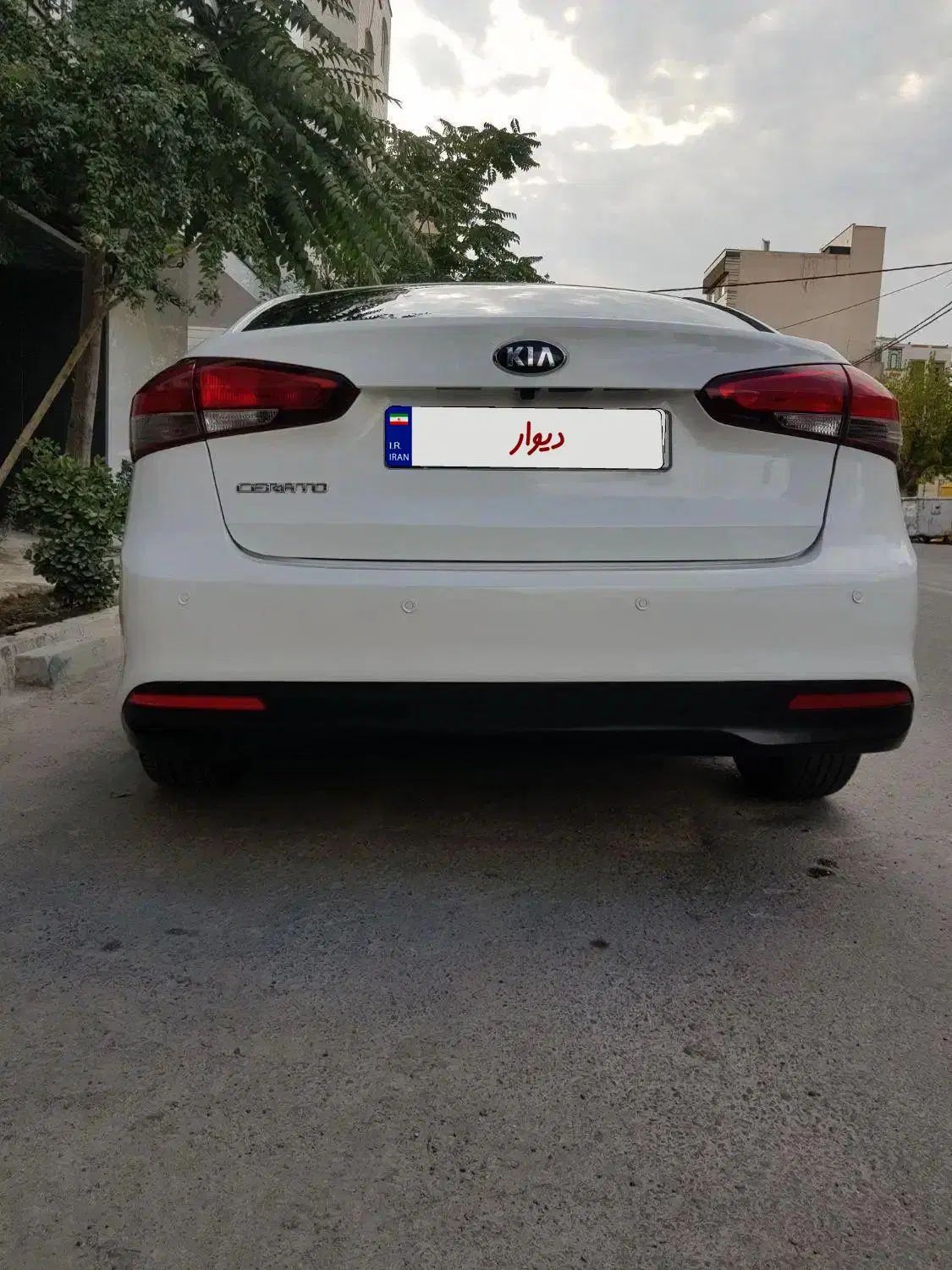 کیا سراتو 2.0 لیتر اتوماتیک GT لاین - 2017