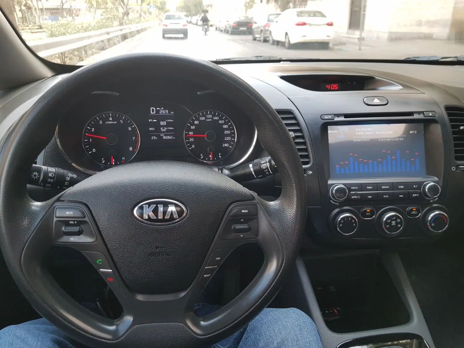 کیا سراتو 2.0 لیتر اتوماتیک GT لاین - 2017