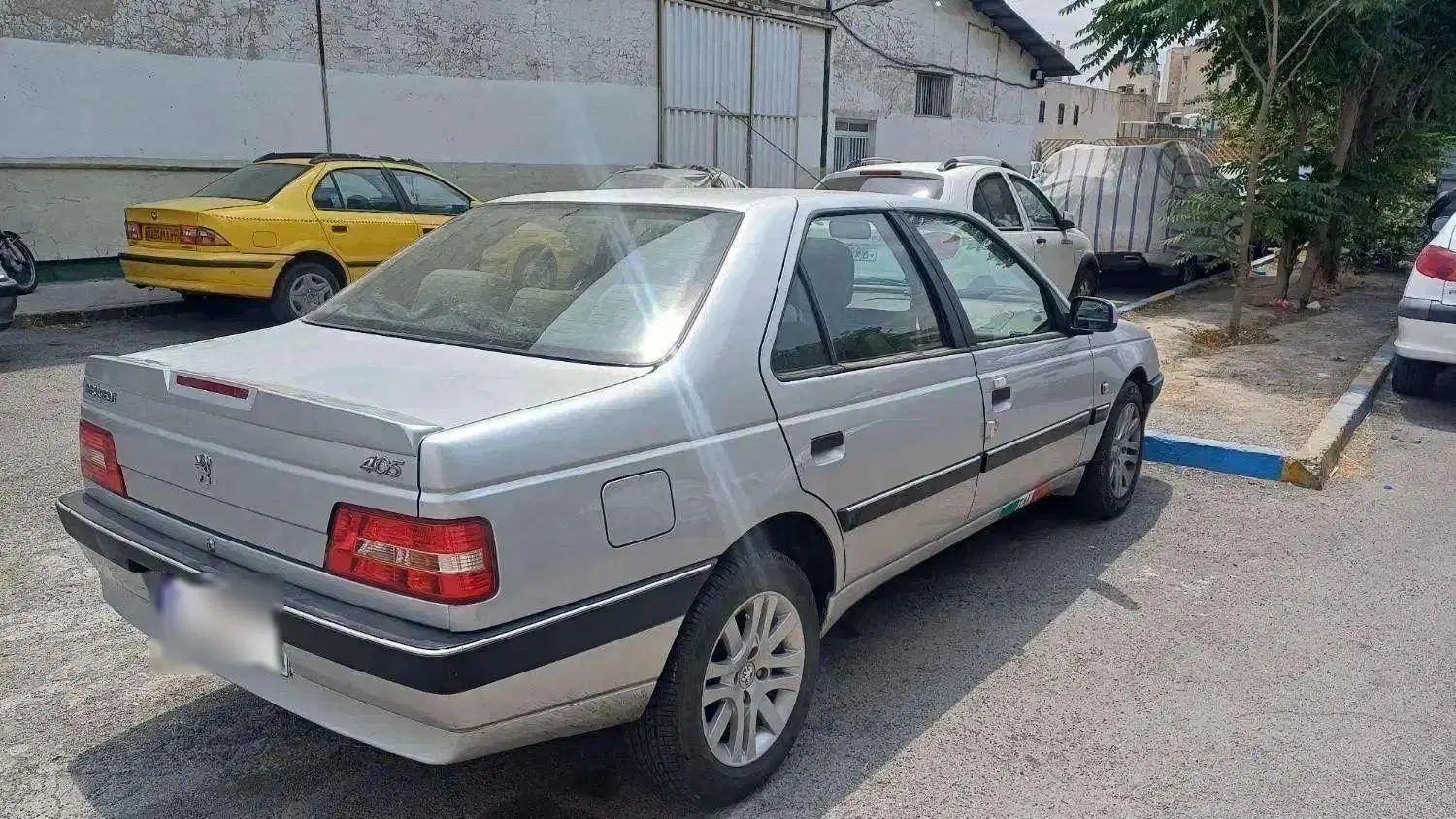 پژو 405 SLX بنزینی TU5 - 1400