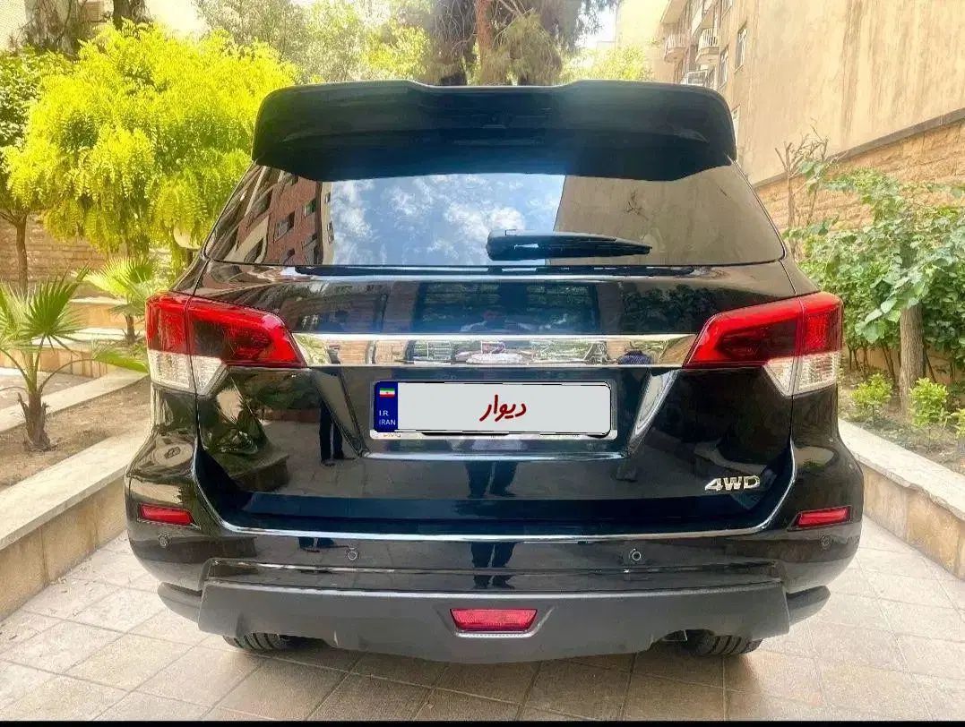 نیسان ترا ساده - 2025