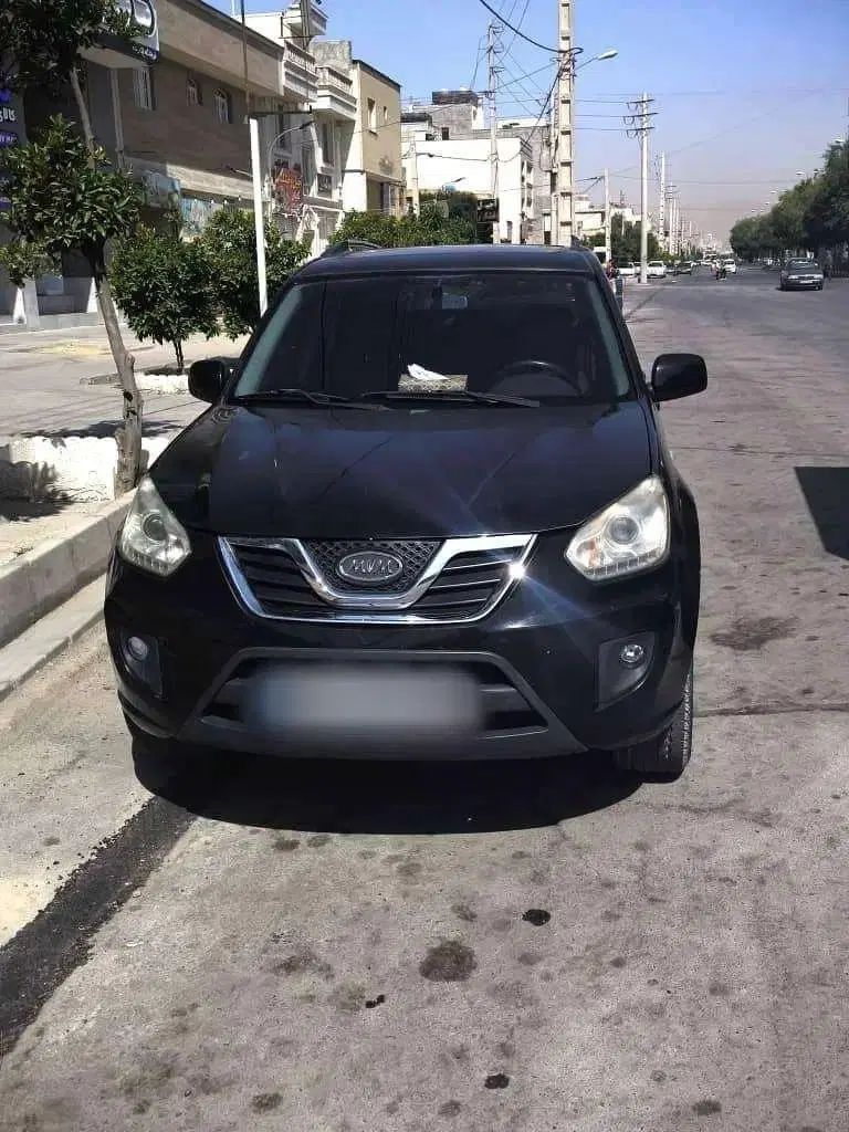 ام وی ام X33 دنده‌ای ساده - 1395