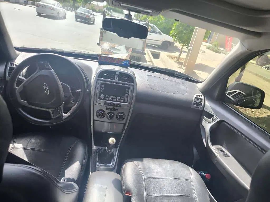 ام وی ام X33 دنده‌ای ساده - 1395