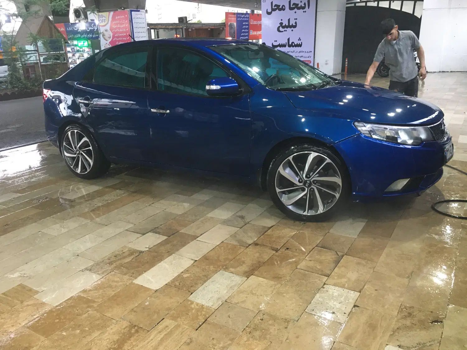کیا سراتو 2.0 لیتر اتوماتیک GT لاین - 2010
